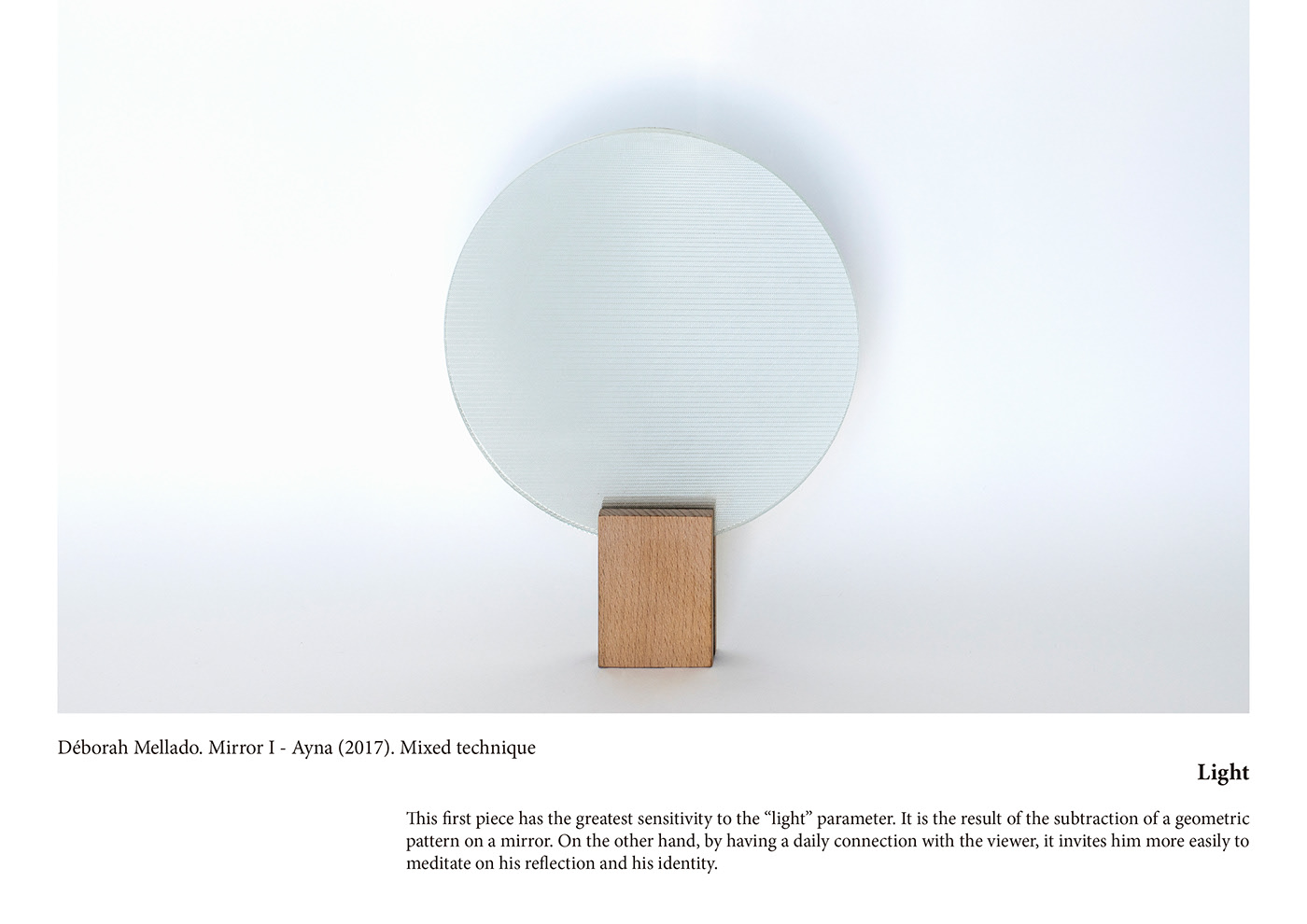 identity，Self recognition，Material Science，None，mirror，