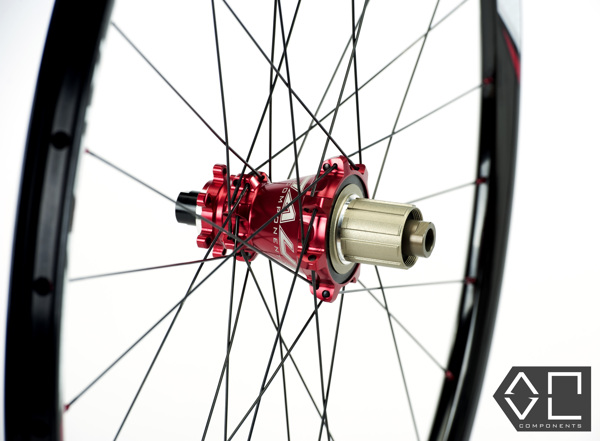 Bicycle，vehicle，Bicycle accessories，motion，