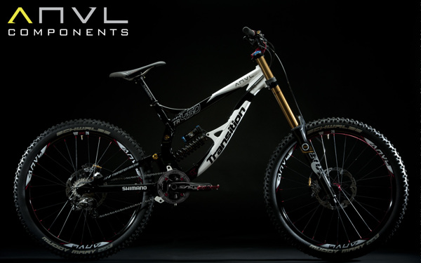 Bicycle，vehicle，Bicycle accessories，motion，