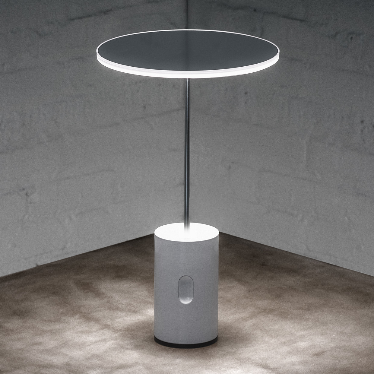 Desk lamp，360 degree rotation，product design，industrial design，If design award，