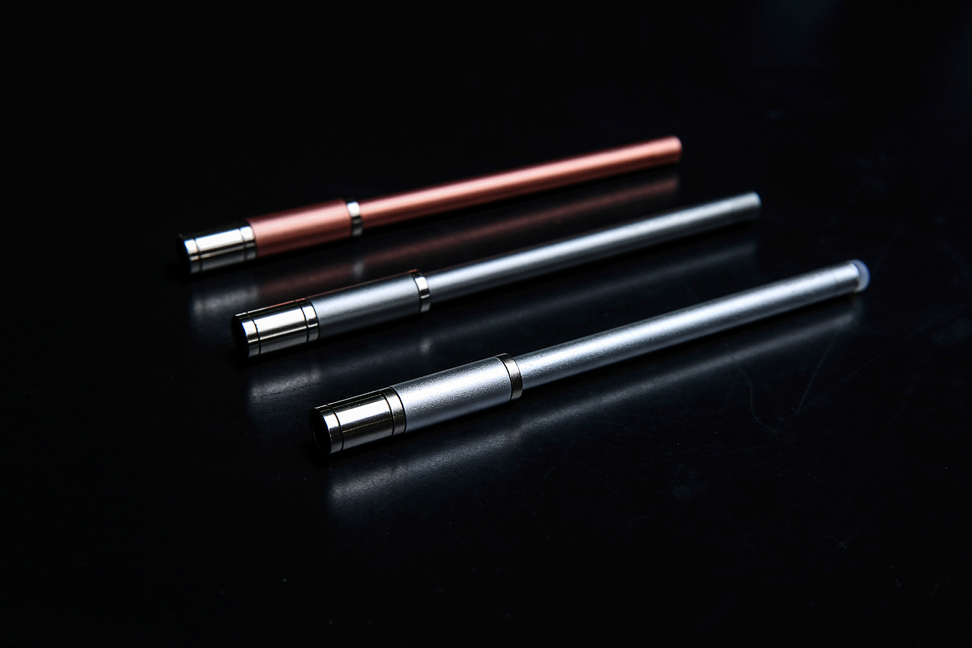 Erasable pen, water pen, ball point pen，Metal，Playable，innovate，independent，Office products，Magnetic attraction，