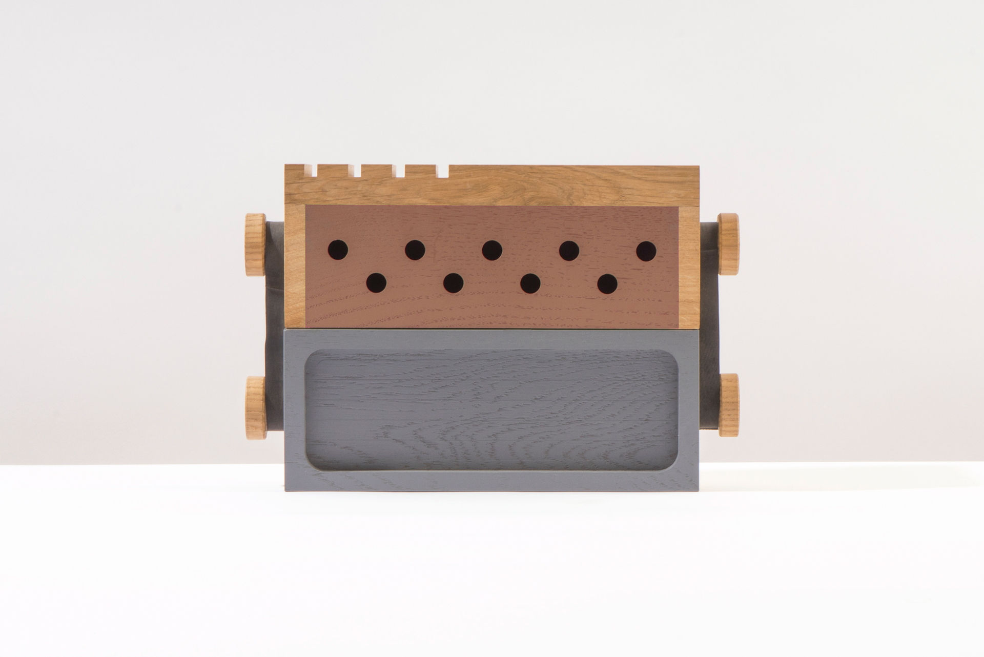 Multifunctional box，MTO，furniture design ，product design，Multifunctional Organizer，