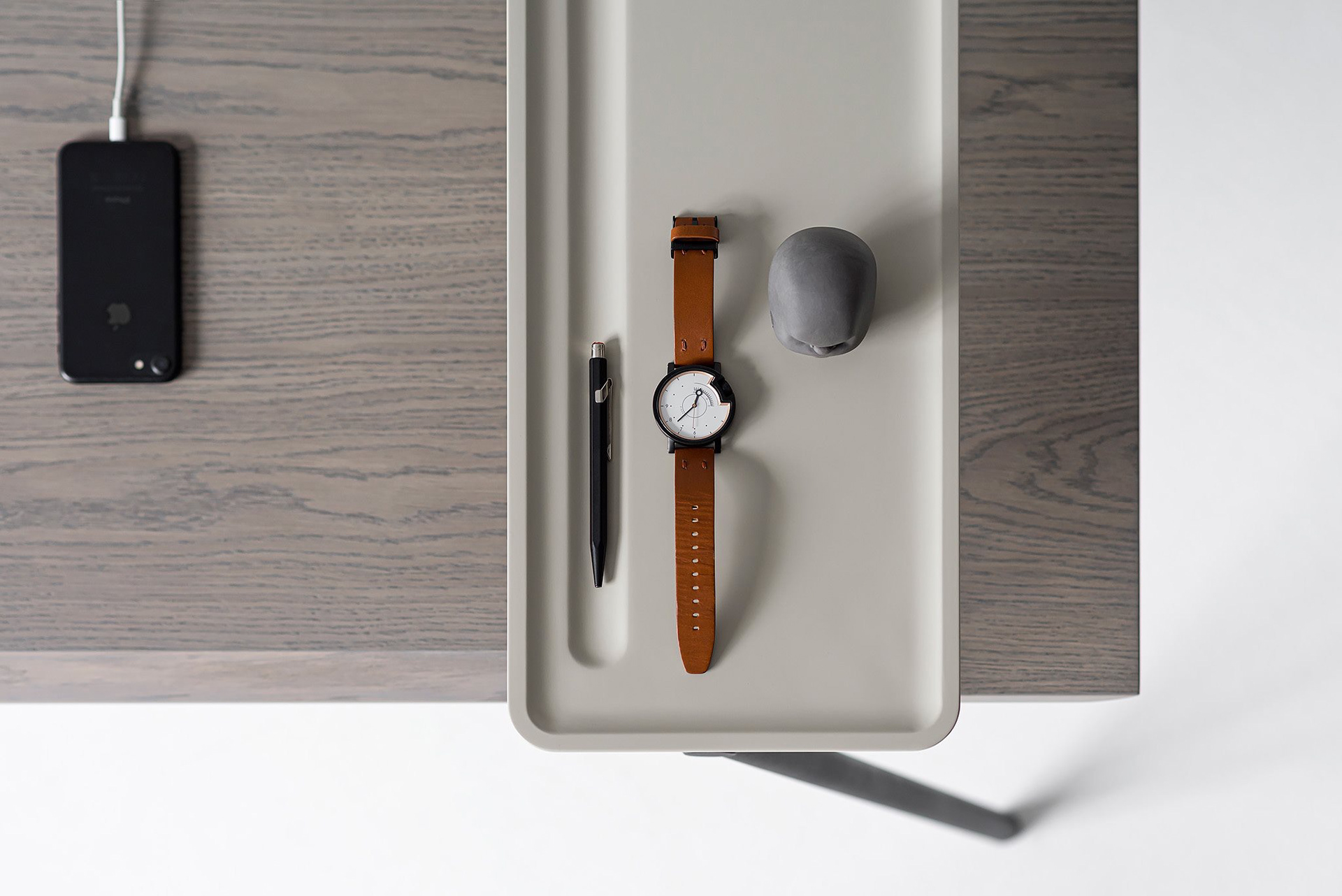 Table，desk，furniture design ，Duoo desk，