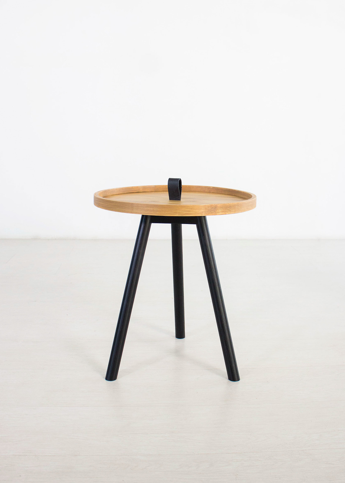 木质，桌子，HANDY TABLE，
