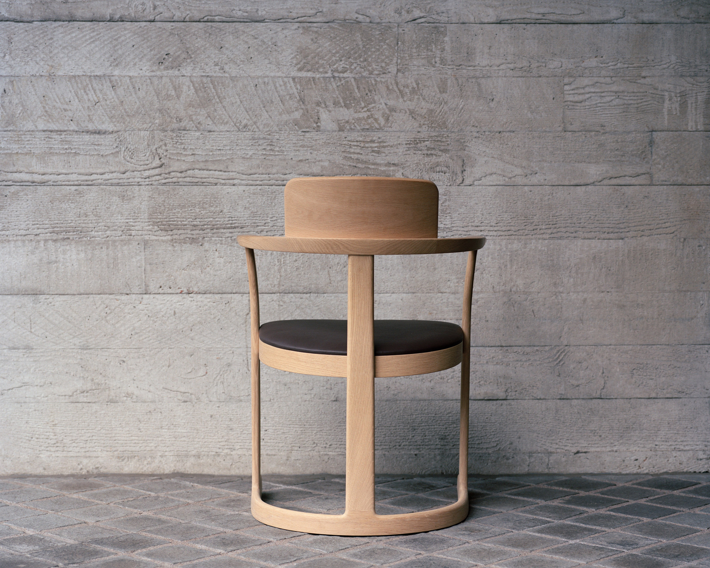 Library chair，Plywood，Dining chair，bench，furniture，Very Good & Proper，Isokon Plus，