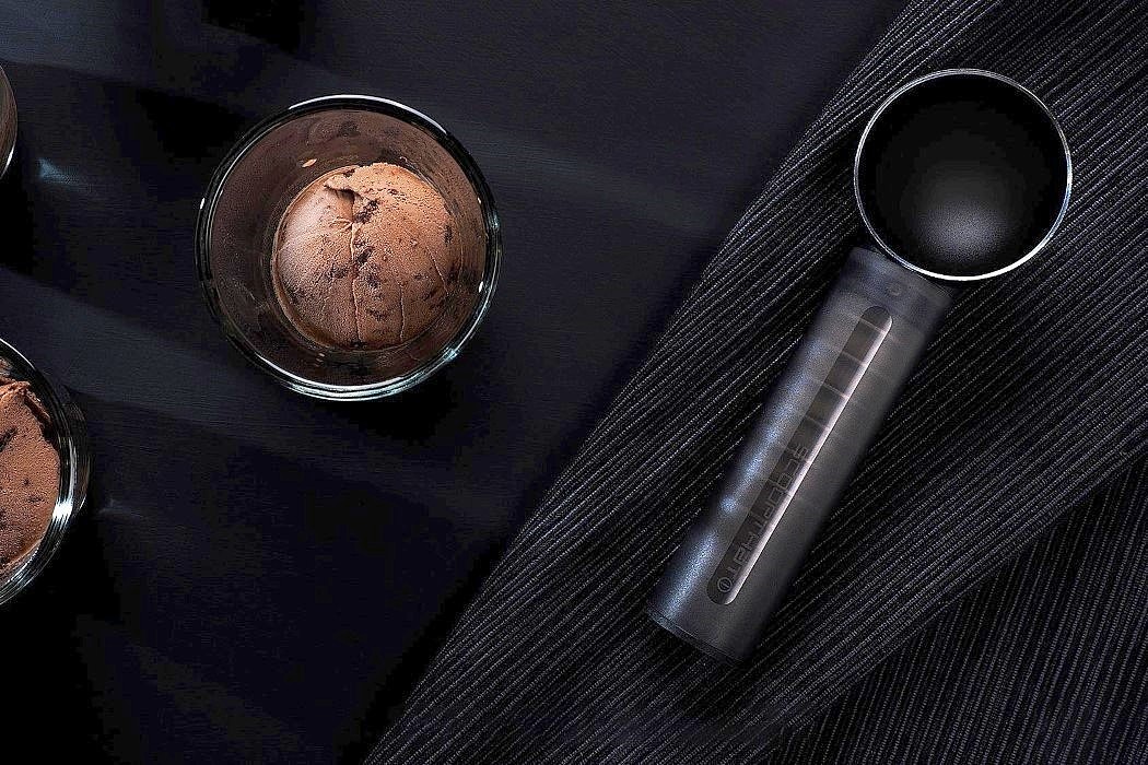 originality，texture，ice cream，Spoon，