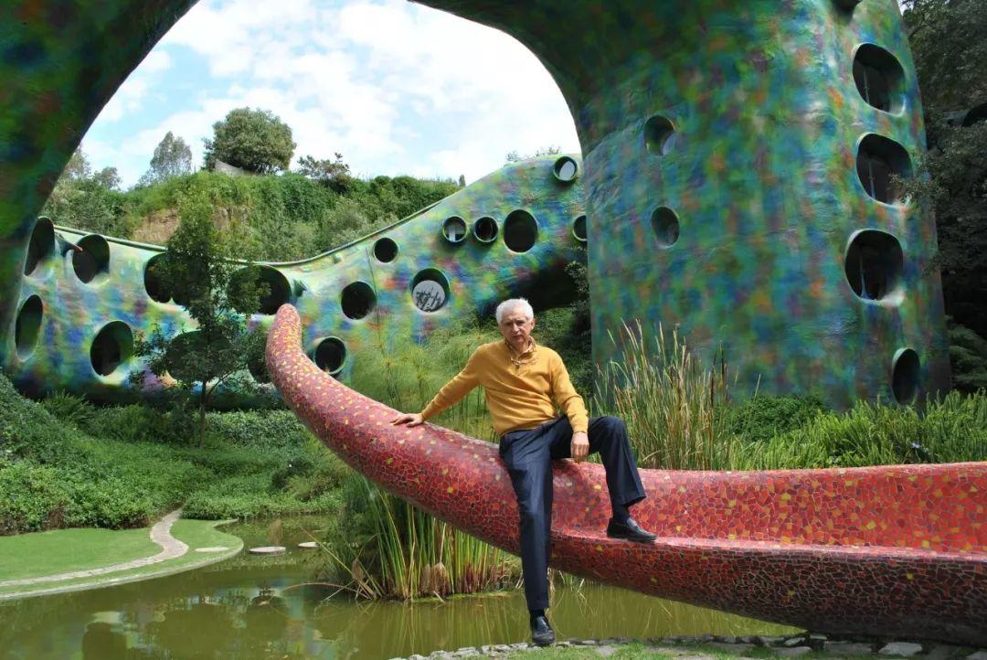 Organic building，Javier Senosiain，Naucalpan，Organic house，