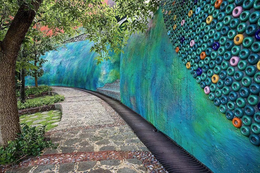 Organic building，Javier Senosiain，Naucalpan，Organic house，