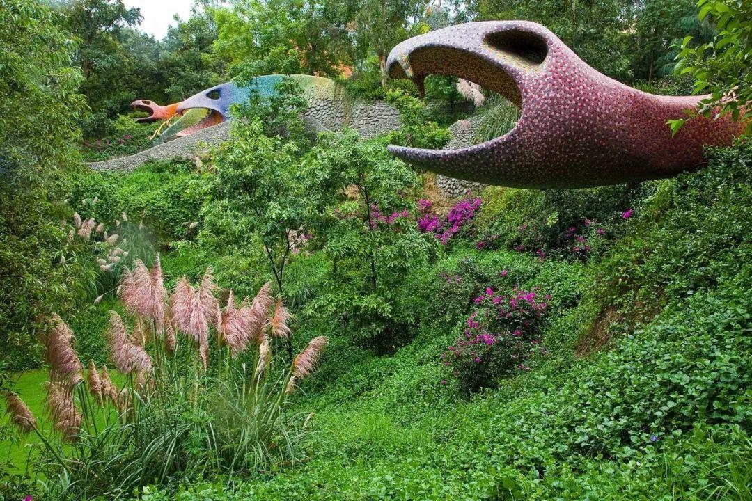 Organic building，Javier Senosiain，Naucalpan，Organic house，