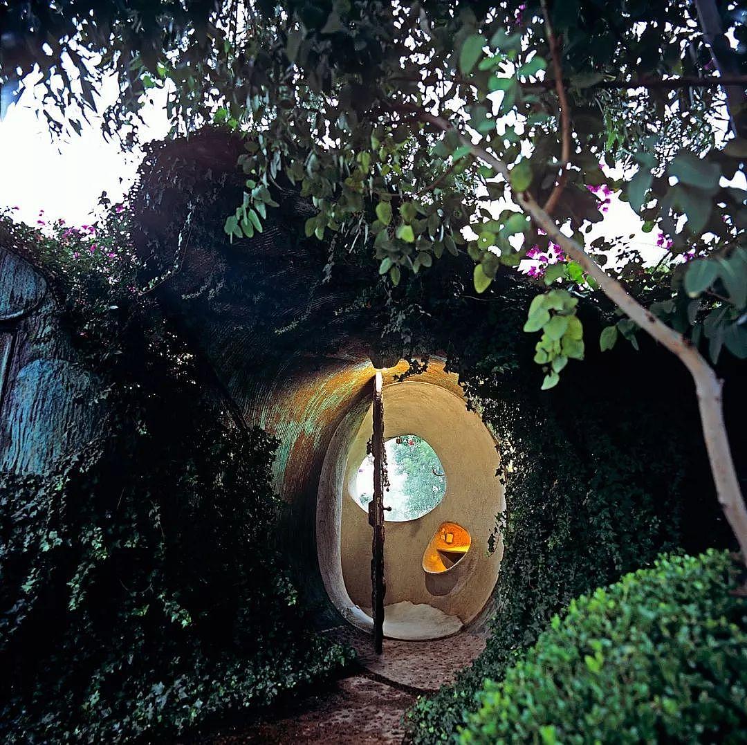 Organic building，Javier Senosiain，Naucalpan，Organic house，