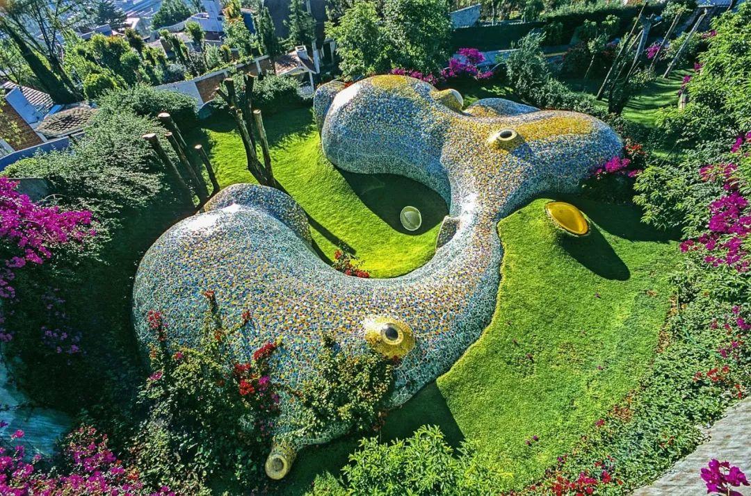 Organic building，Javier Senosiain，Naucalpan，Organic house，