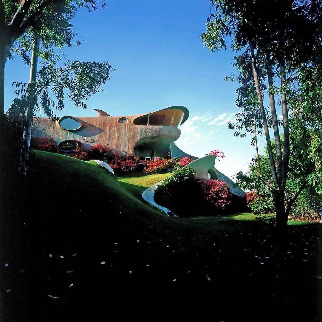 Organic building，Javier Senosiain，Naucalpan，Organic house，