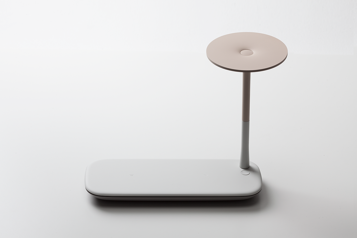 Intelligent lamp，Wireless charging，lamp，product design，