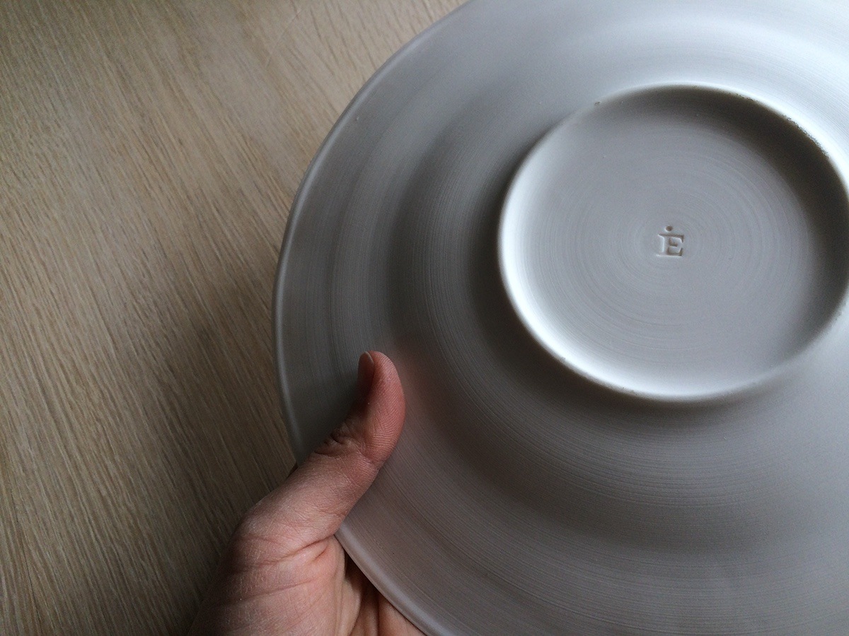 plate，tableware，Kitchen supplies，ceramics，articles for daily use，