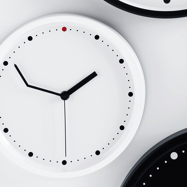 Flowerpot，small bell，time，Mirror reflection，originality，Wall clock，clocks and watches，