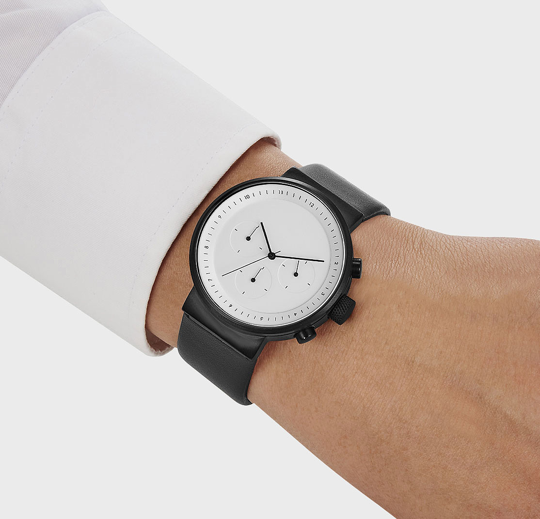 Paused，fashion，black and white，Simplicity，Wrist watch，