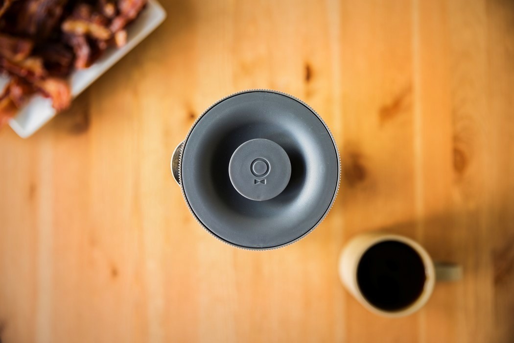 Reverse cone filter，Easy cleaning，Inclined design，Simple and small，easy operation ，