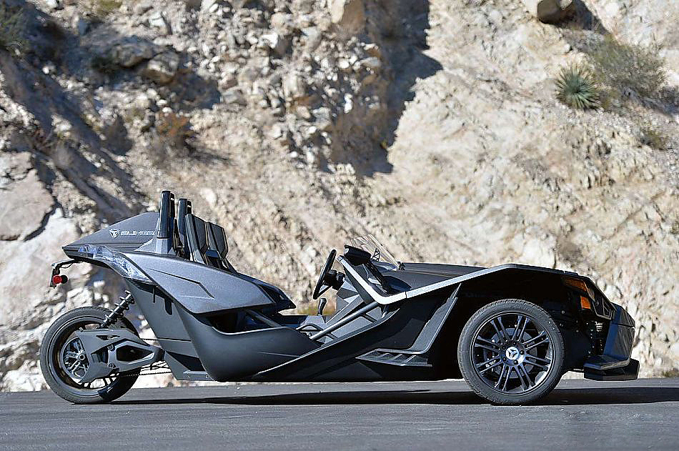 vehicle，Sports car，Round，Motorcycle，geometry，Motorcycle sports car，