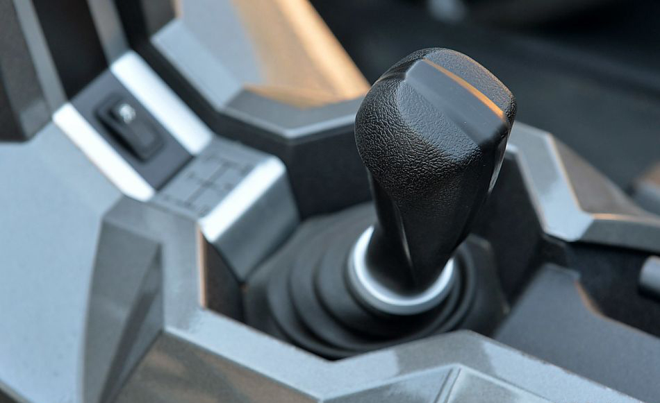 vehicle，Sports car，Round，Motorcycle，geometry，Motorcycle sports car，