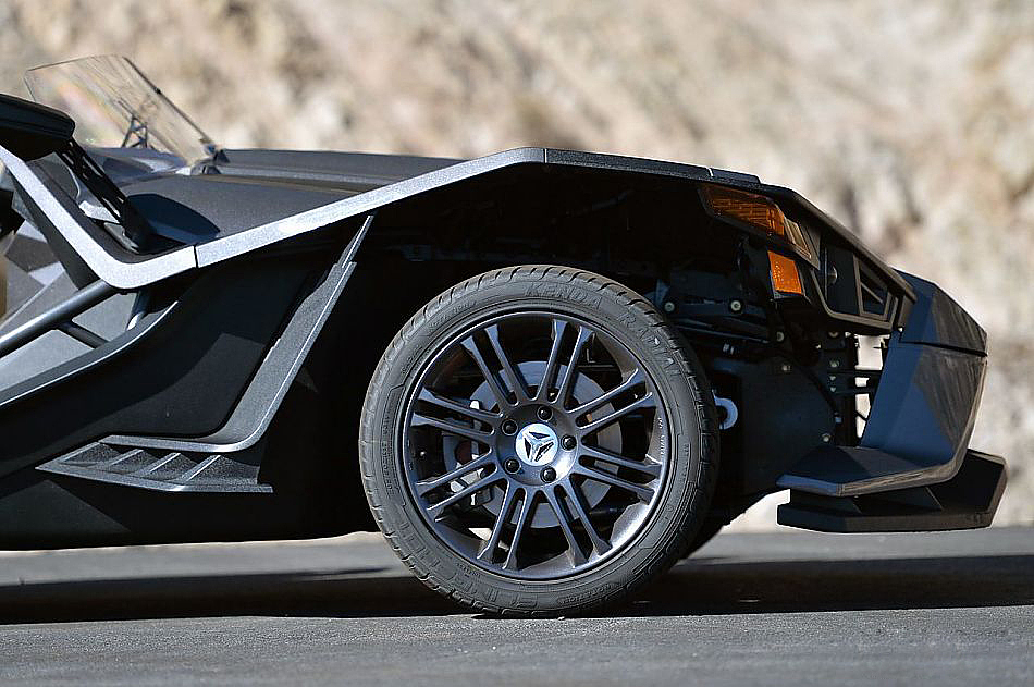 vehicle，Sports car，Round，Motorcycle，geometry，Motorcycle sports car，