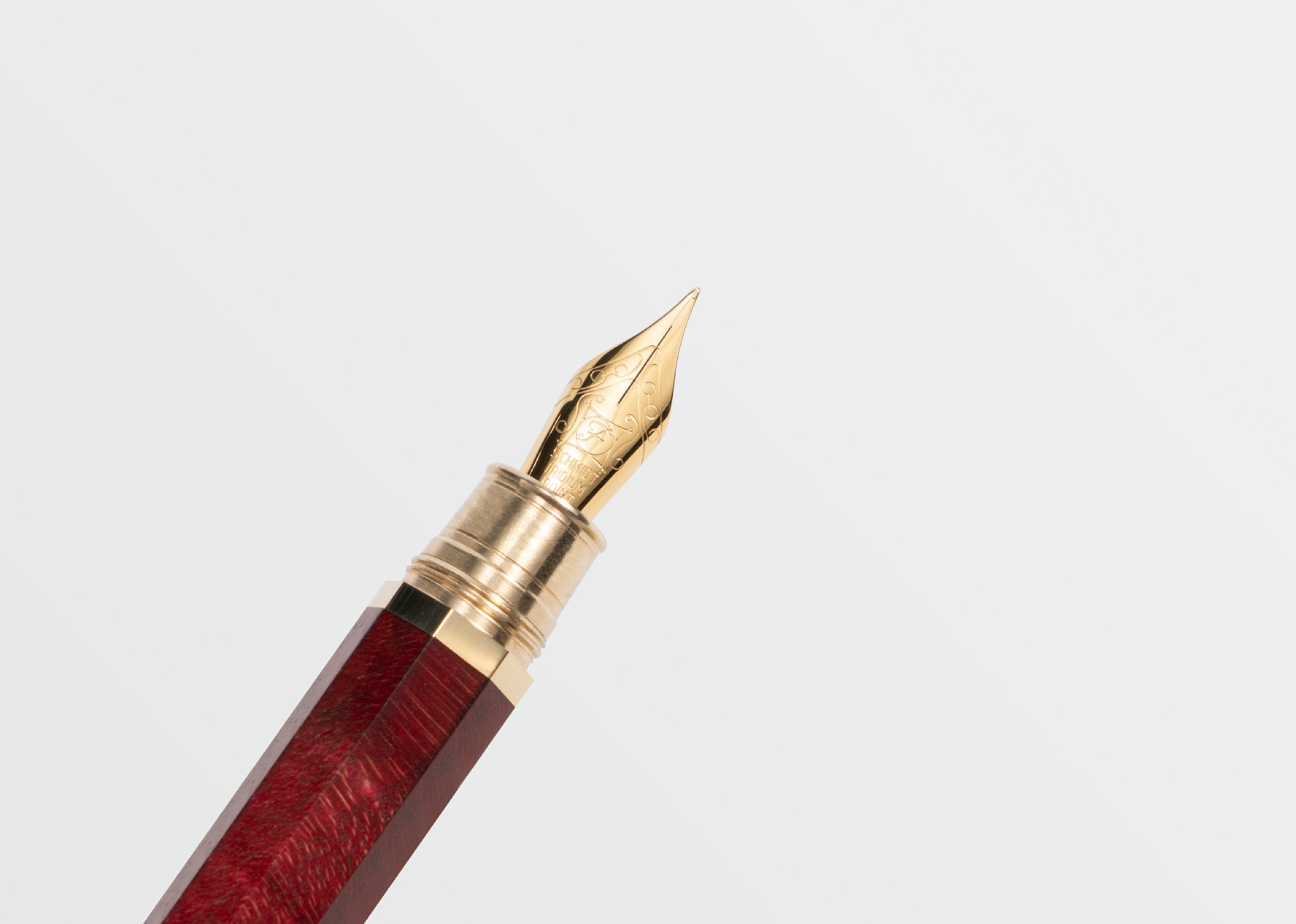 Pen，original，Stationery，Mahogany，Cultural creation，Craftsman，