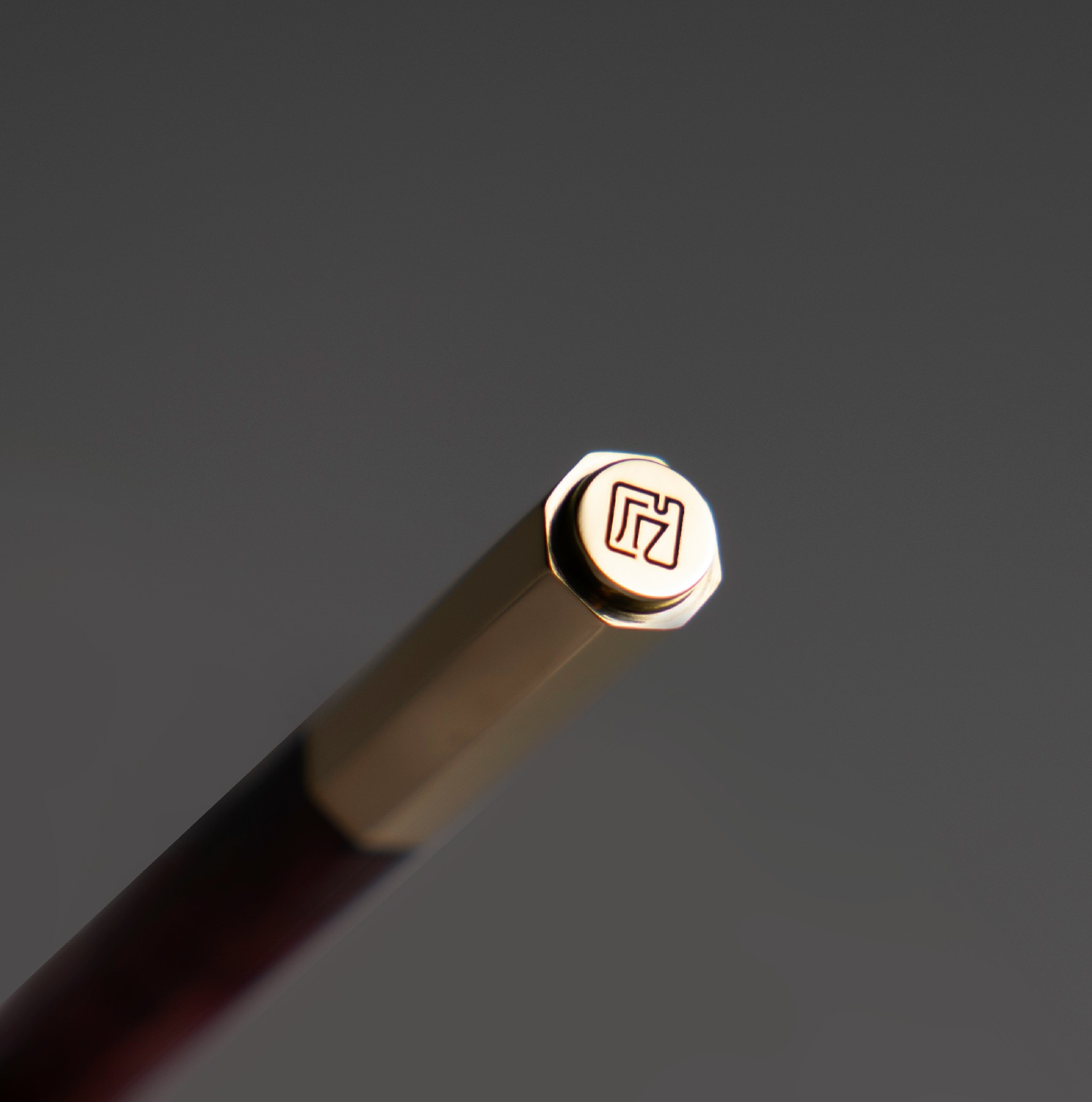 Pen，original，Stationery，Mahogany，Cultural creation，Craftsman，