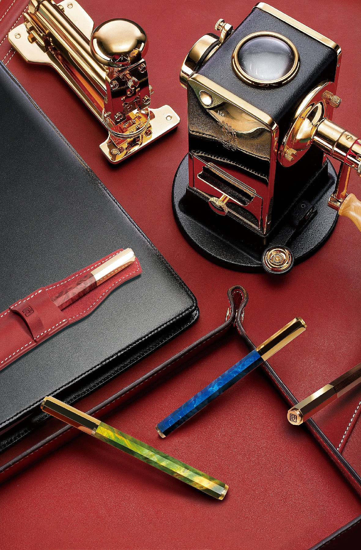 Pen，original，Stationery，Mahogany，Cultural creation，Craftsman，