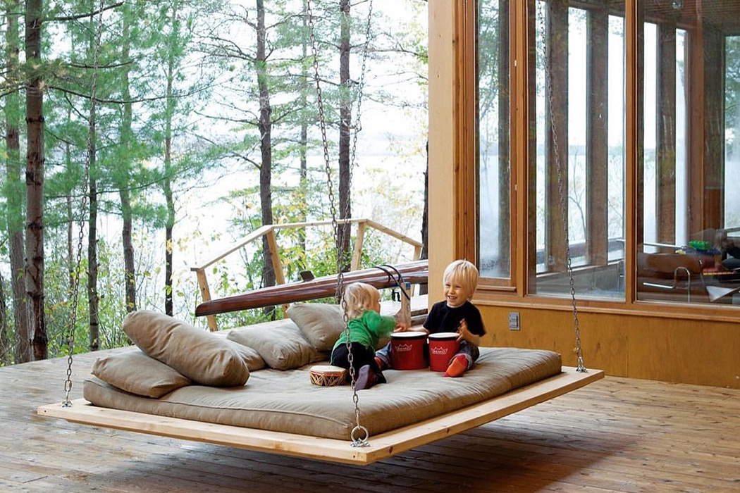 outdoors，Hammock，lamp，furnace，Swimming Pool，bathtub，