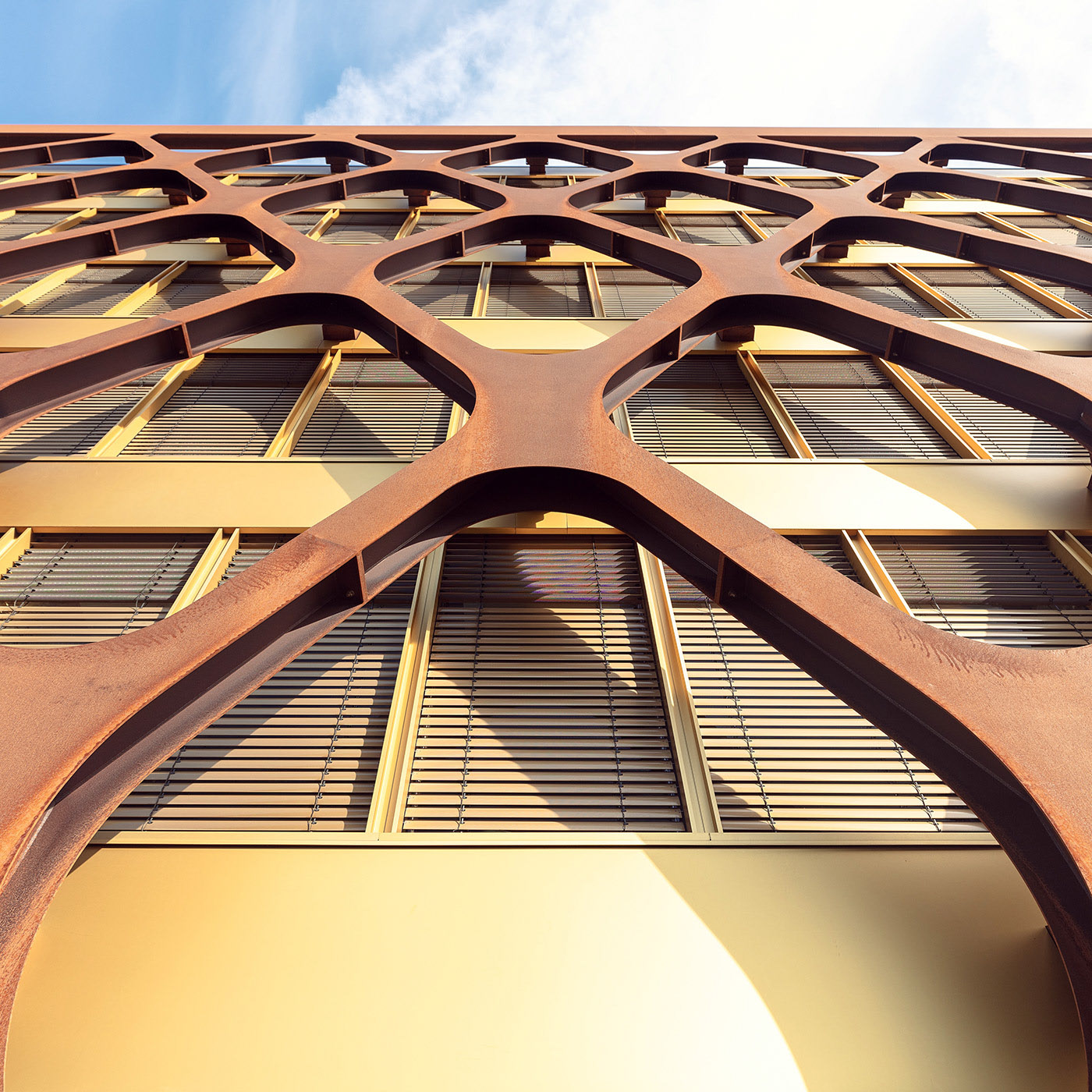 Architecture，Album，Luxembourg，From the Middle，