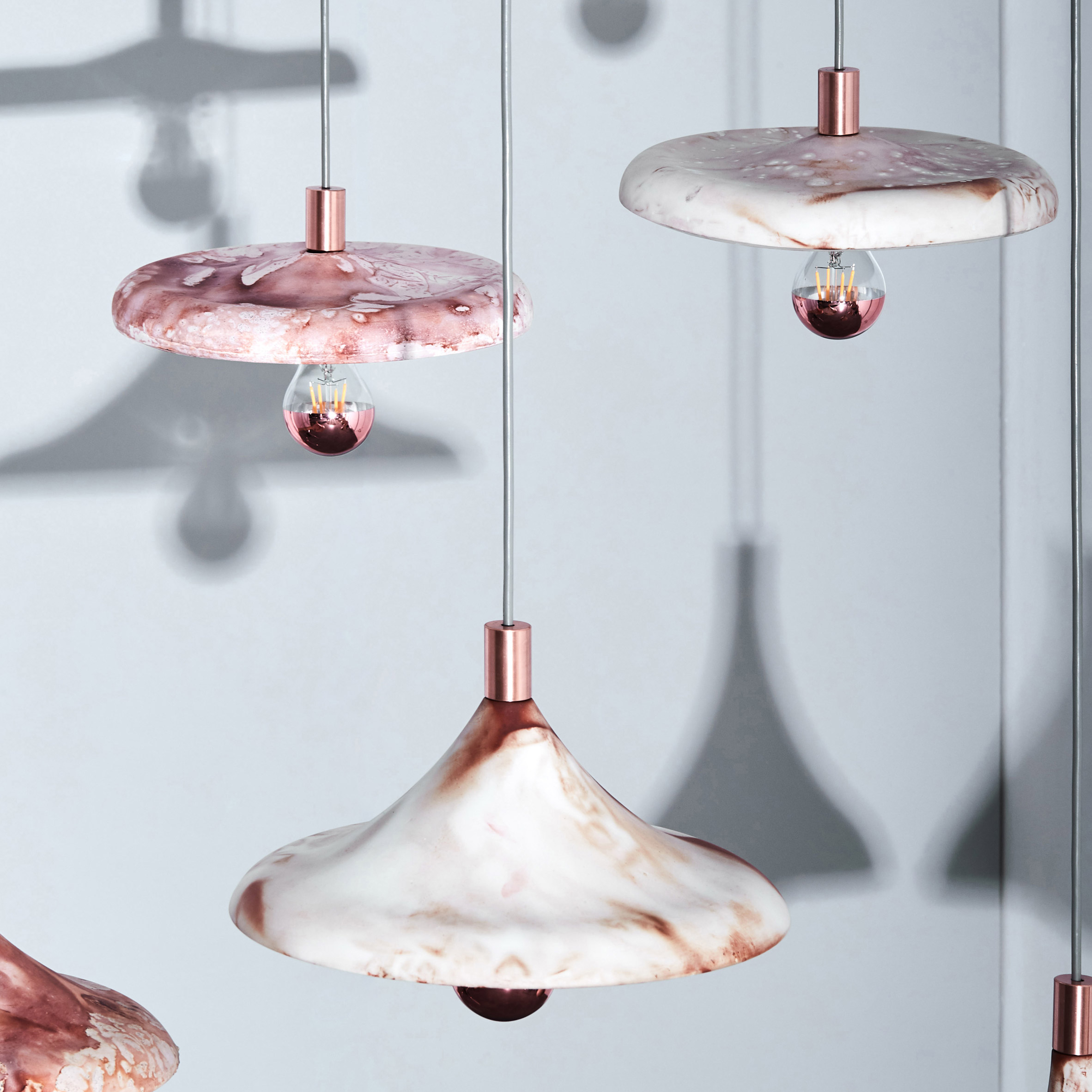 ceramics，Marble，Coffee grounds，lamps and lanterns，a chandelier，