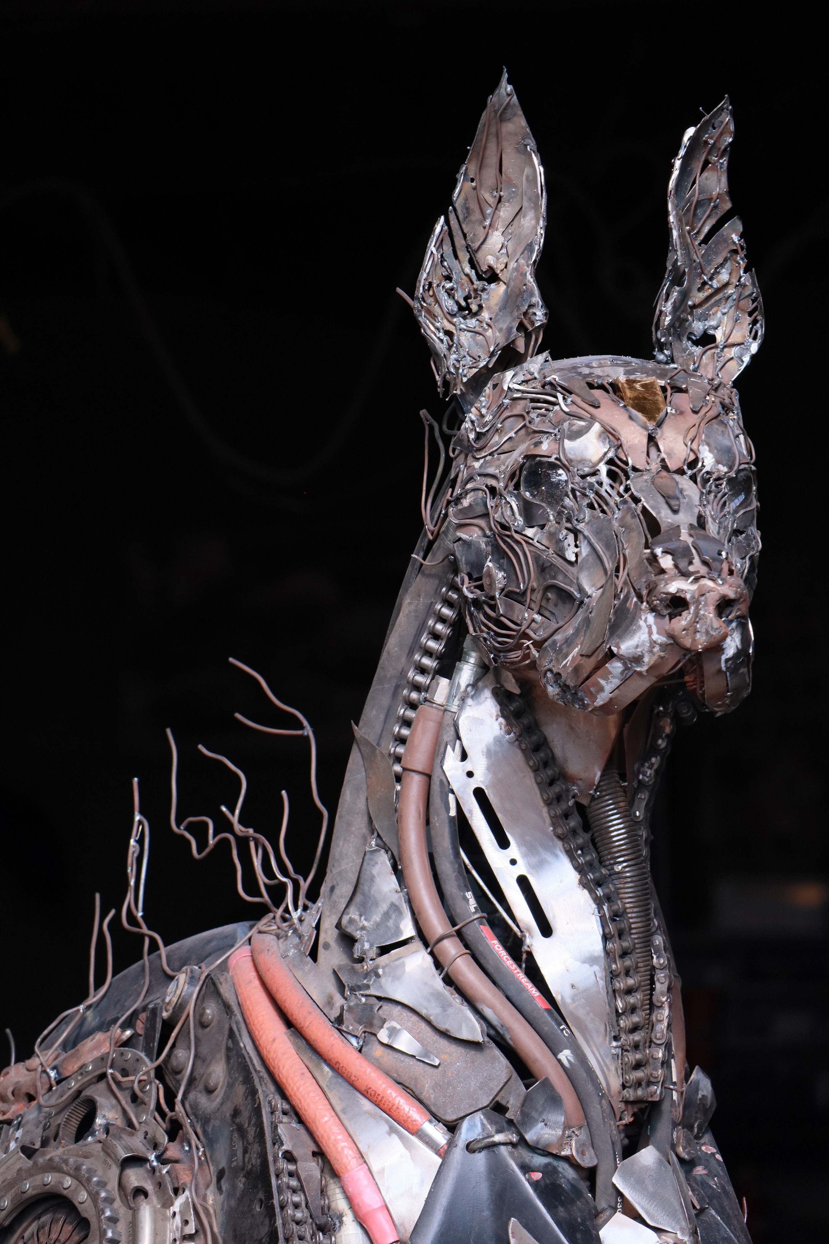 Sculpture design，Metal，Animal image design，Mithril，