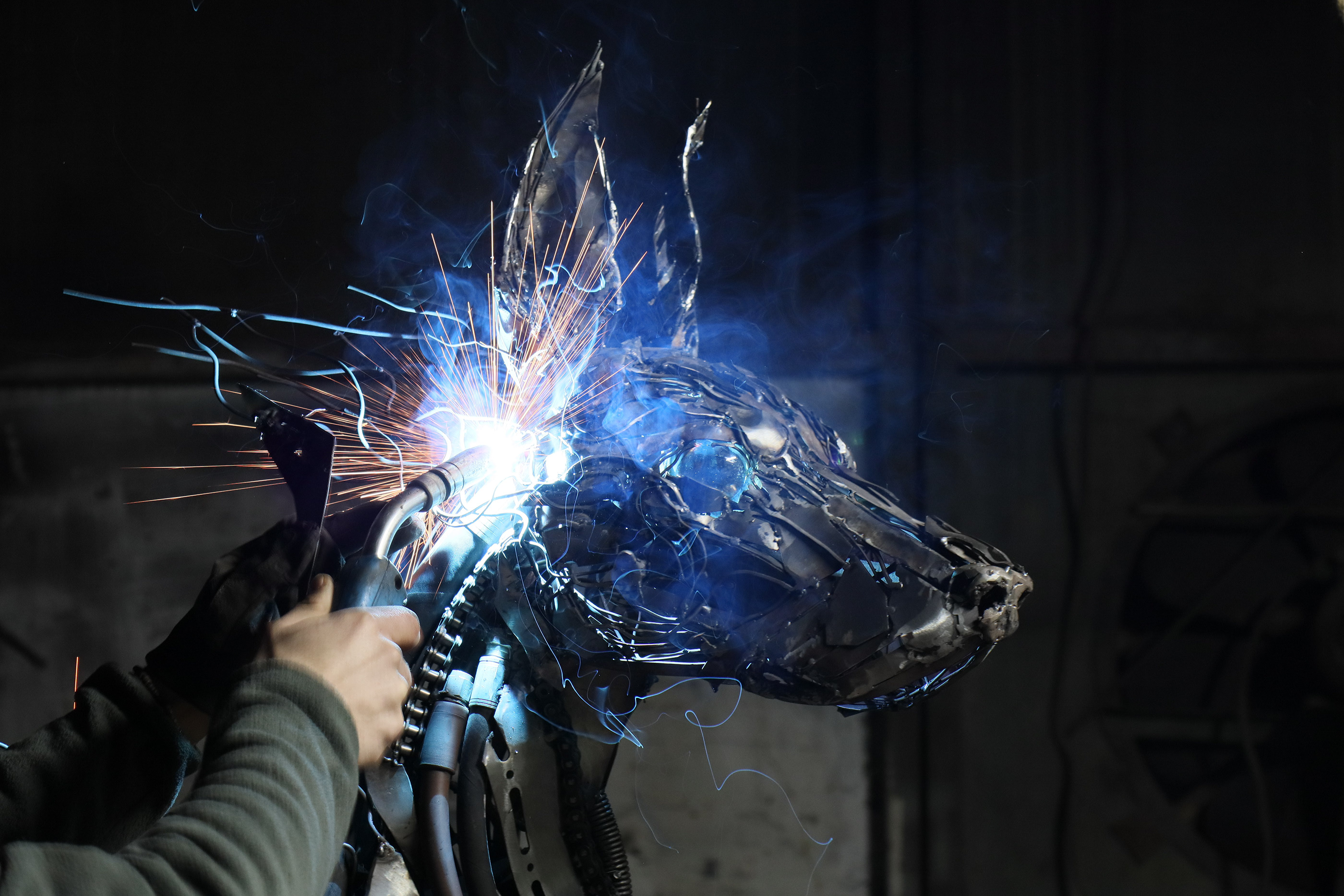 Sculpture design，Metal，Animal image design，Mithril，