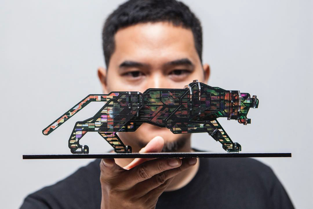 sense of modernity，outdoors，Sculpture，