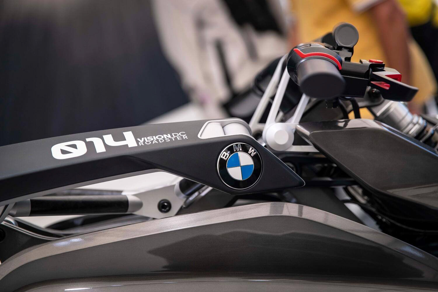 Motorcycle，vehicle，Motorcycle design，Electric，