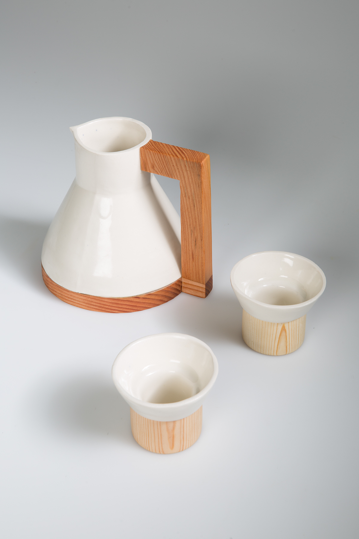 tea set，Kitchen supplies，articles for daily use，ceramics，wood，