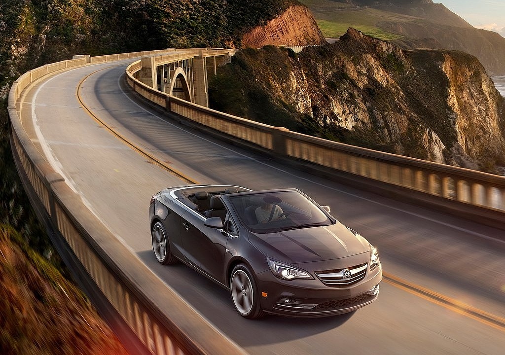 intelligence，industrial design，Automatic design，Super run，outdoors，