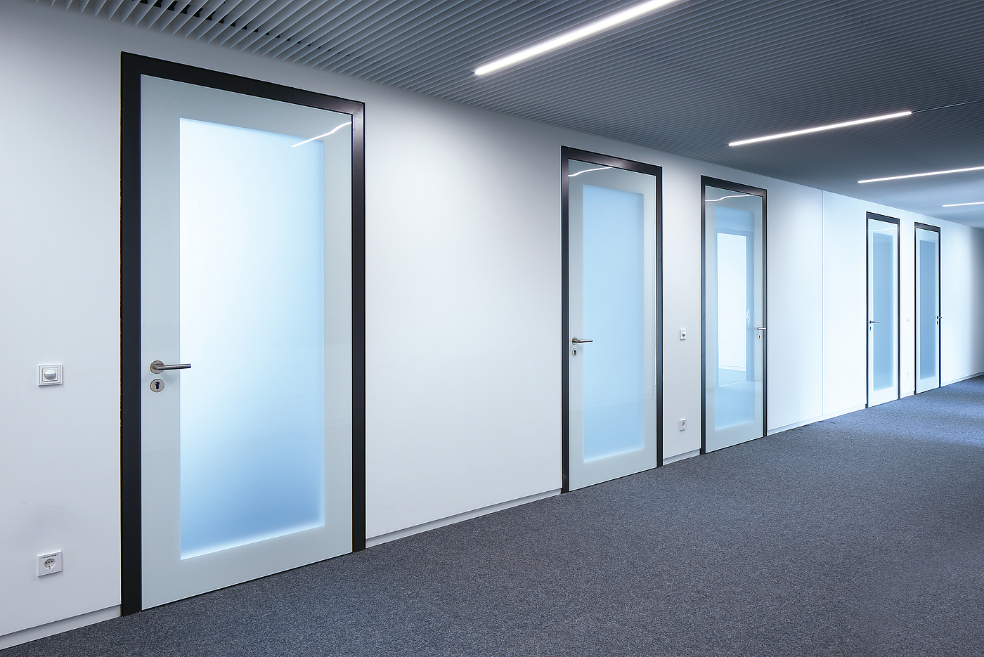 reddot，2019 red dot product design award，planoglas ultra，Interior doors，seamless，