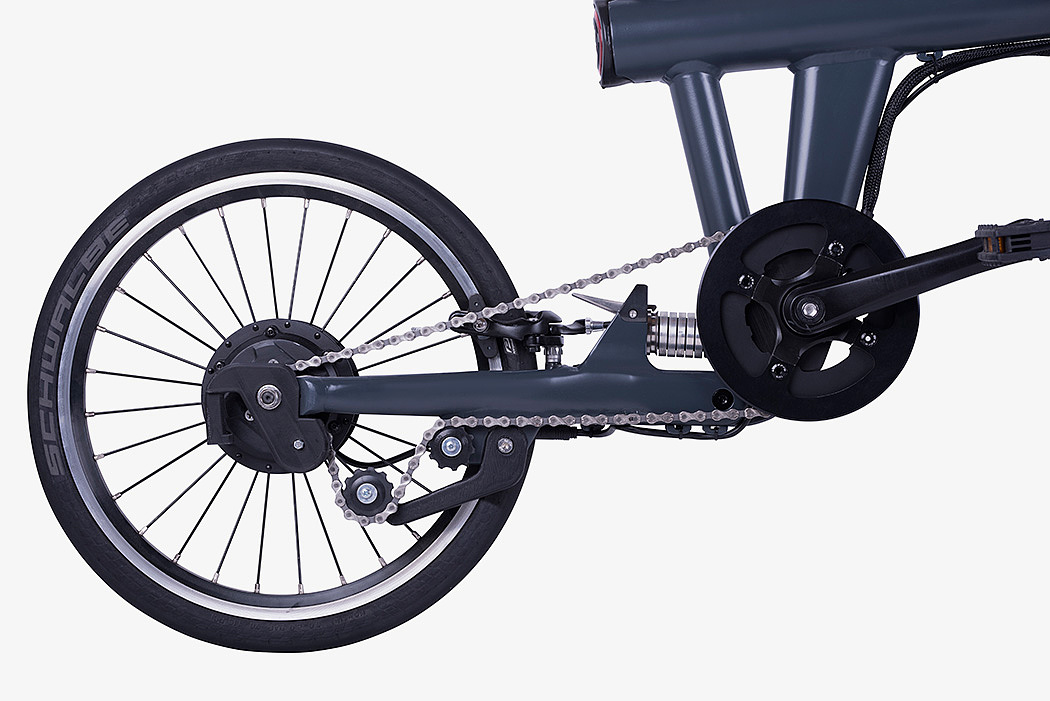 可折叠的电动自行车，