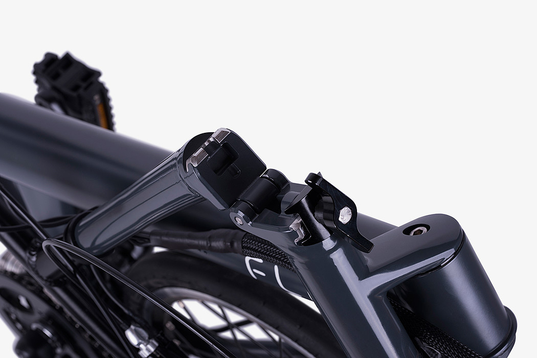 Foldable electric bicycle，