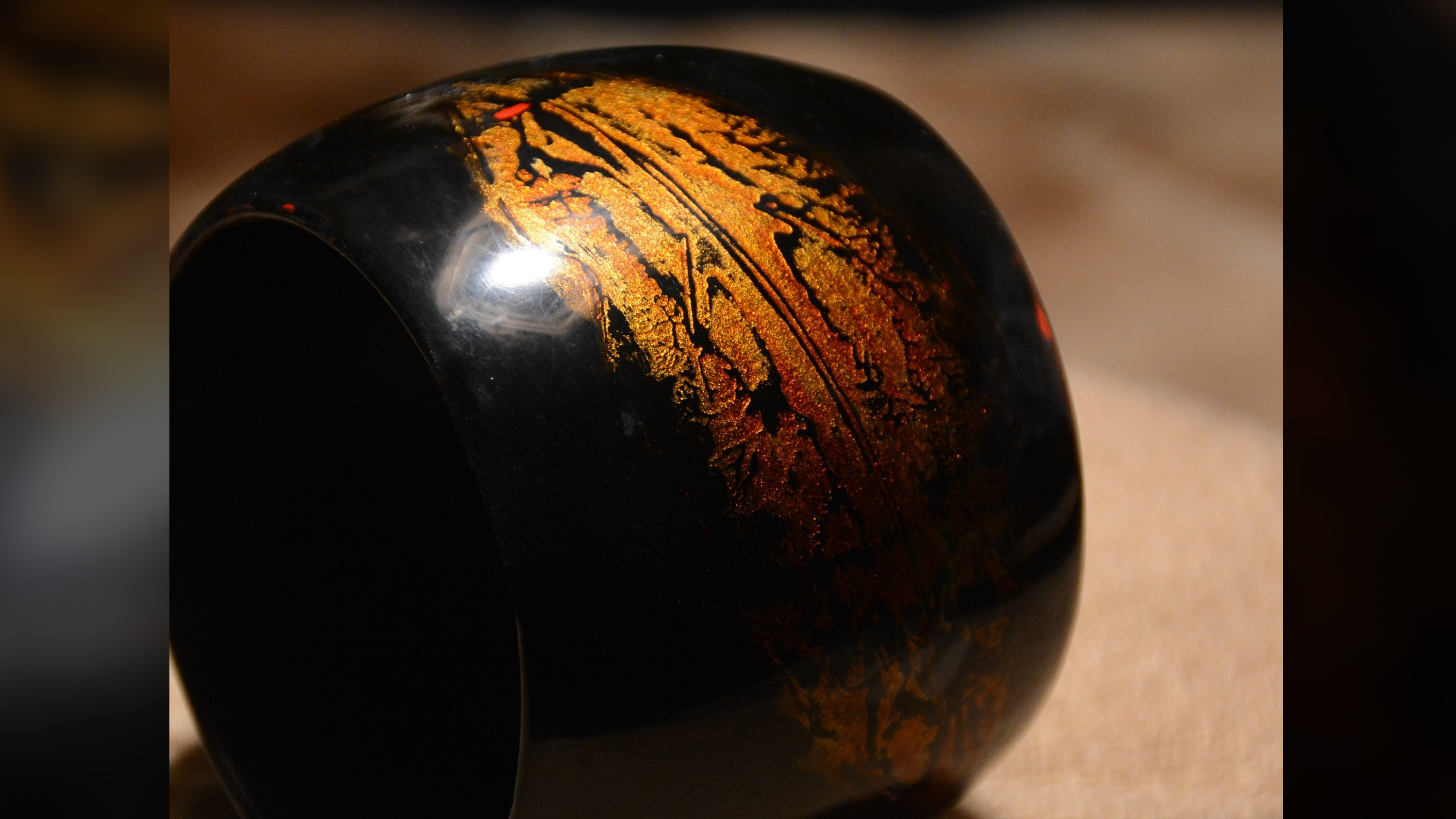 jewelry，Lacquer ware，paint，ceramics，