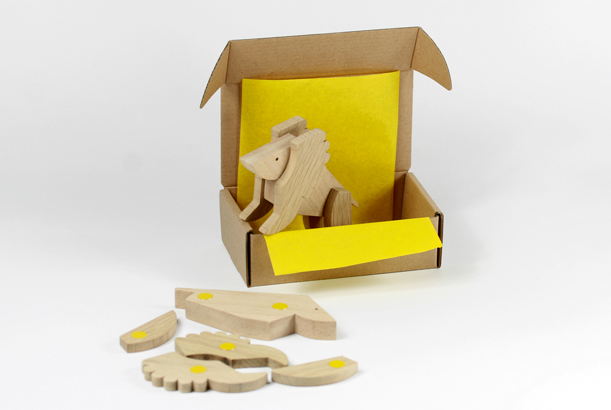 Splicing，imagination，Pure handmade，woodiness，Toys，
