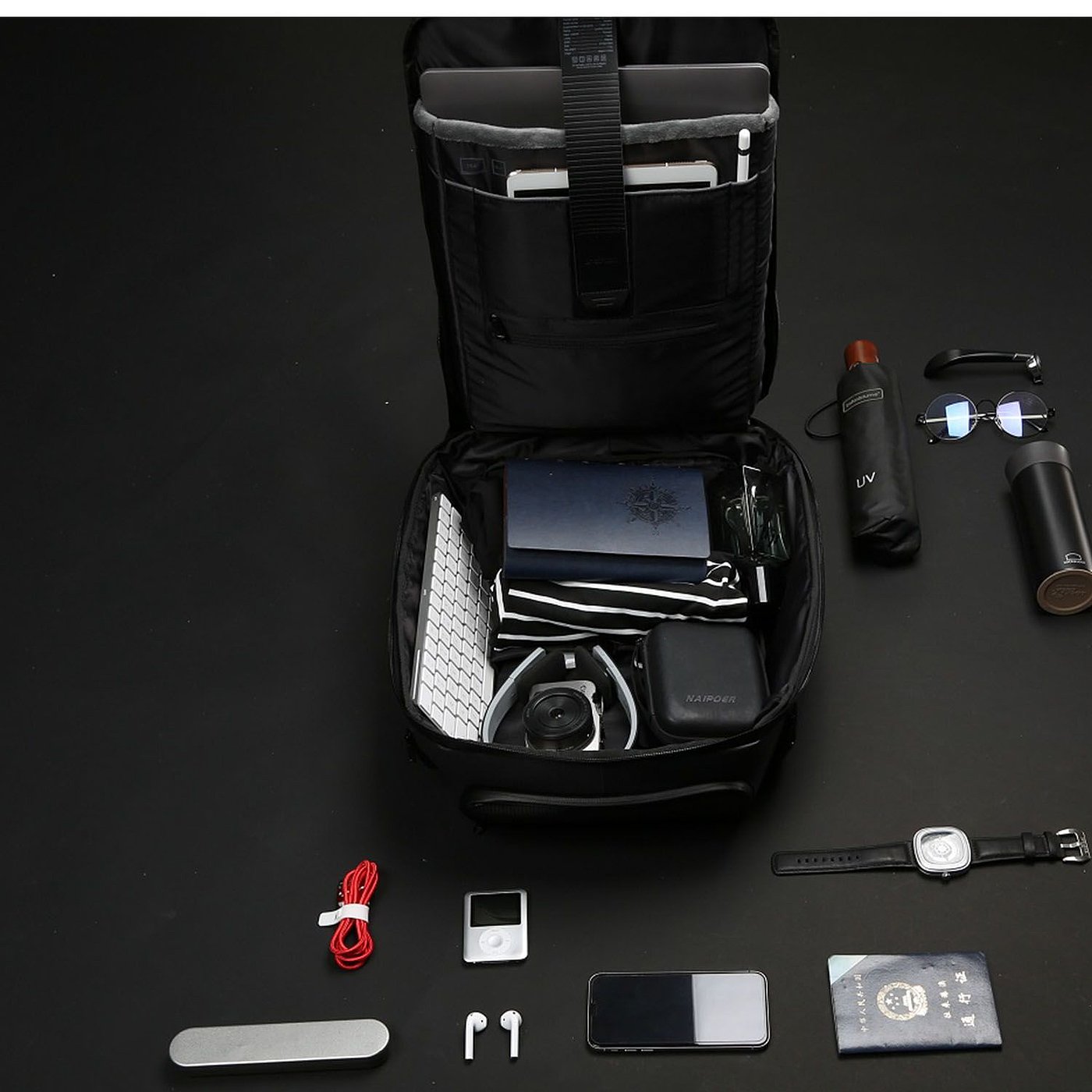 charge，Solar cell，Kinson，waterproof，Beam Backpack，knapsack，reddot，2019 red dot product design award，