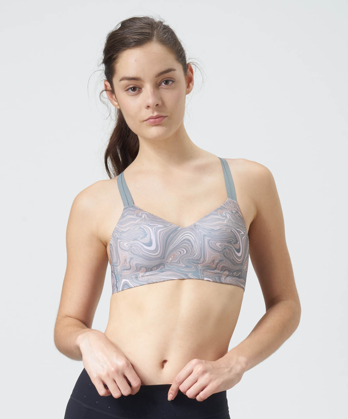 ventilation，Memory gel，motion，Memory Gel Grip，2019 red dot product design award，reddot，female sex，Underwear，