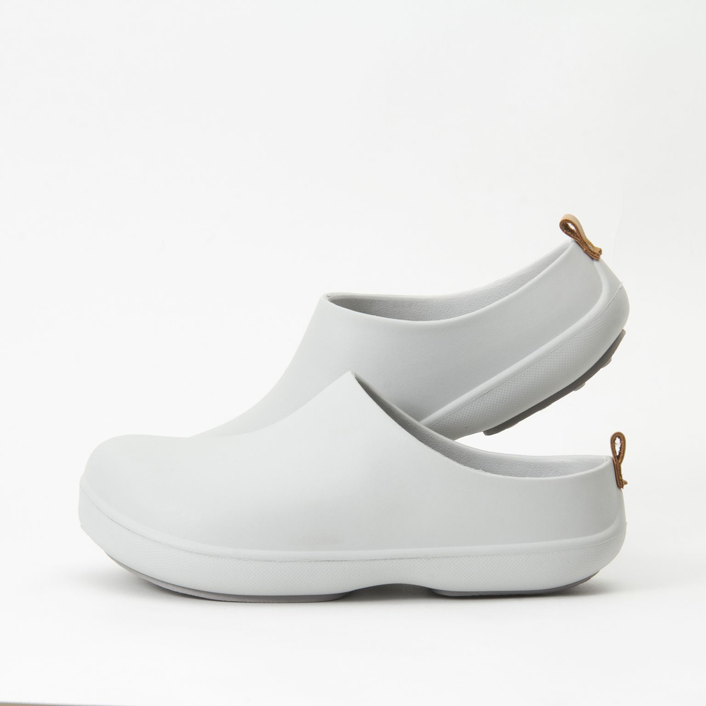 light，resin，waterproof，Sandals，bi × sole，2019 red dot product design award，reddot，