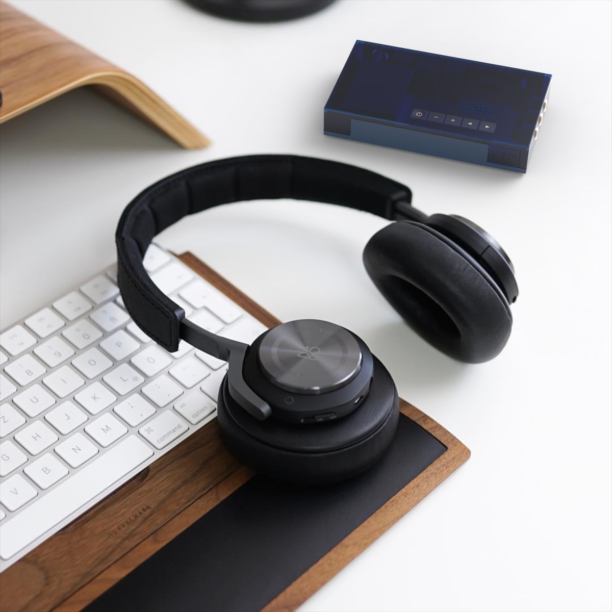 Box，concise，translucent，industrial design，recreational machines，