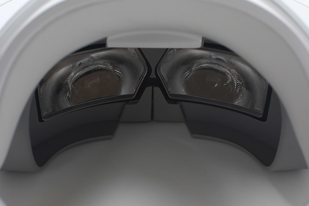 VR glasses，white，Samsung  VR，