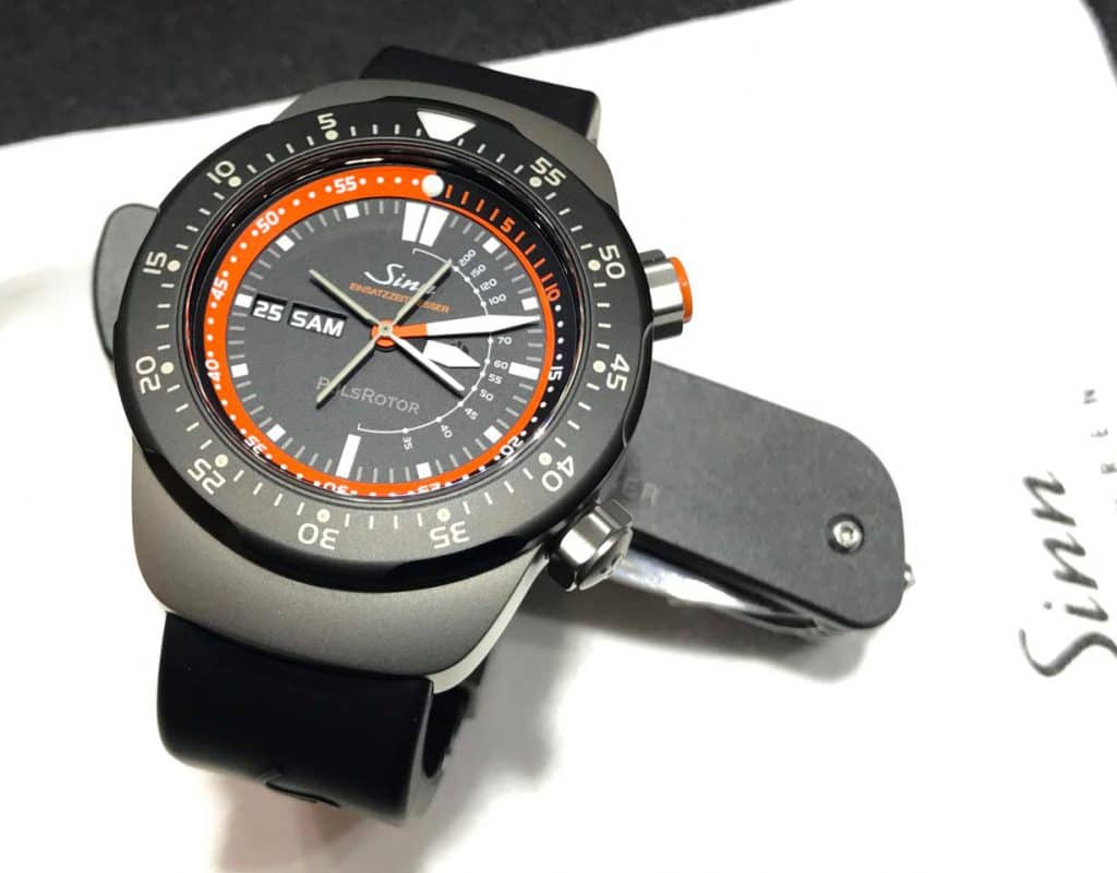 2019 red dot product design award，reddot，ornaments，Wrist watch，Wristwatch，EZM 12，Rescue services，in the air，