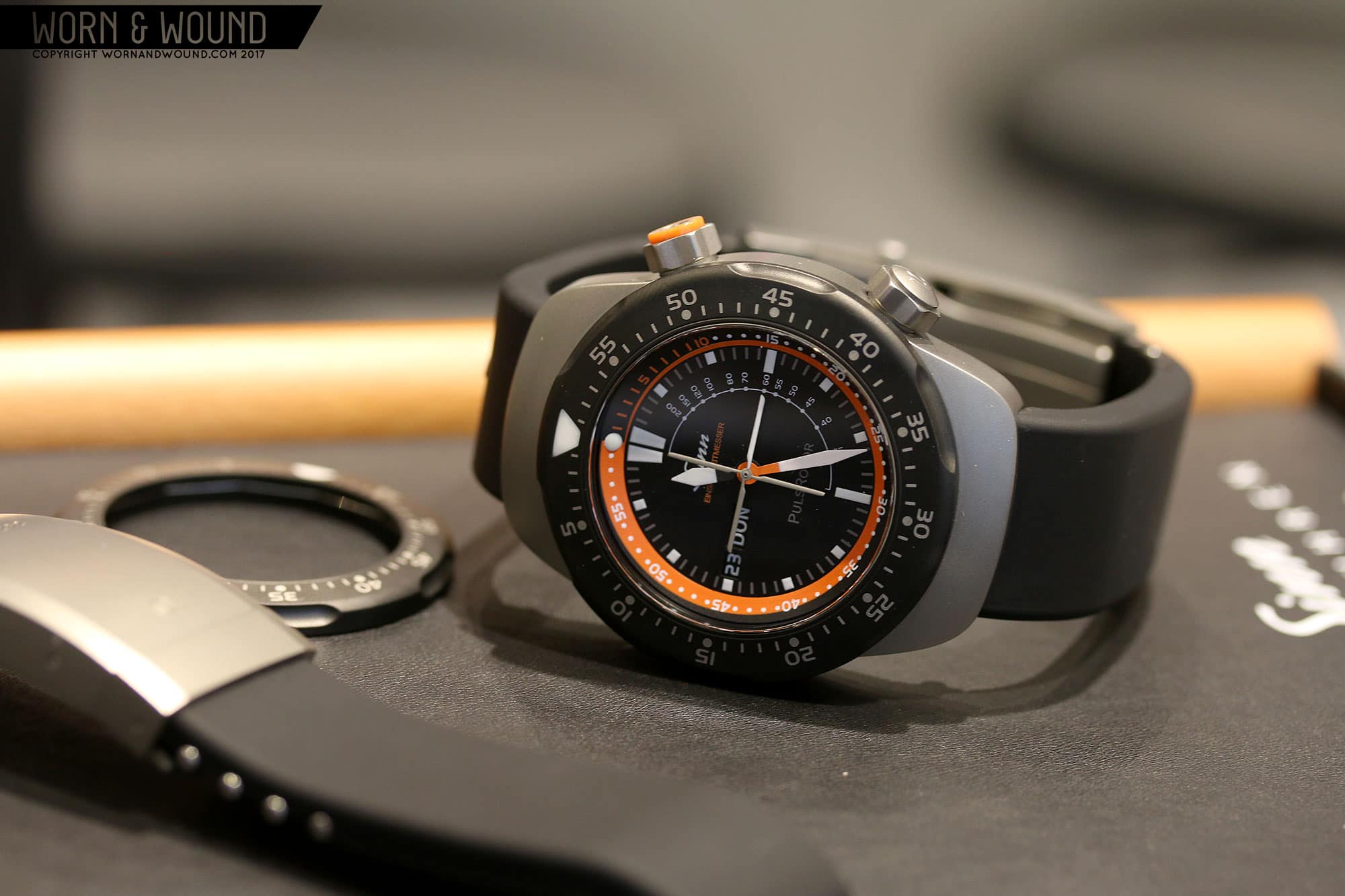 2019 red dot product design award，reddot，ornaments，Wrist watch，Wristwatch，EZM 12，Rescue services，in the air，