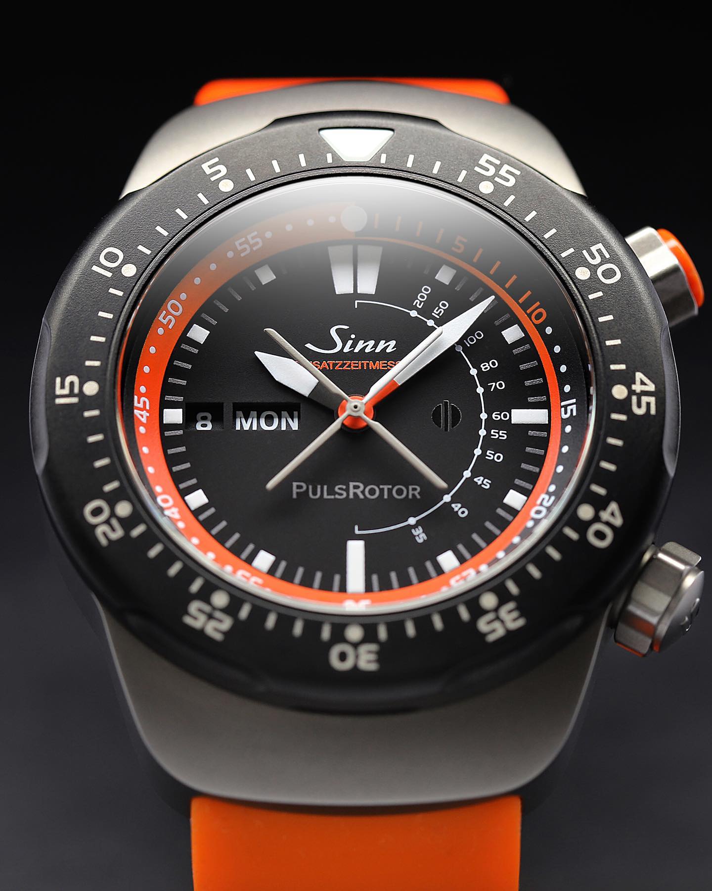 2019 red dot product design award，reddot，ornaments，Wrist watch，Wristwatch，EZM 12，Rescue services，in the air，