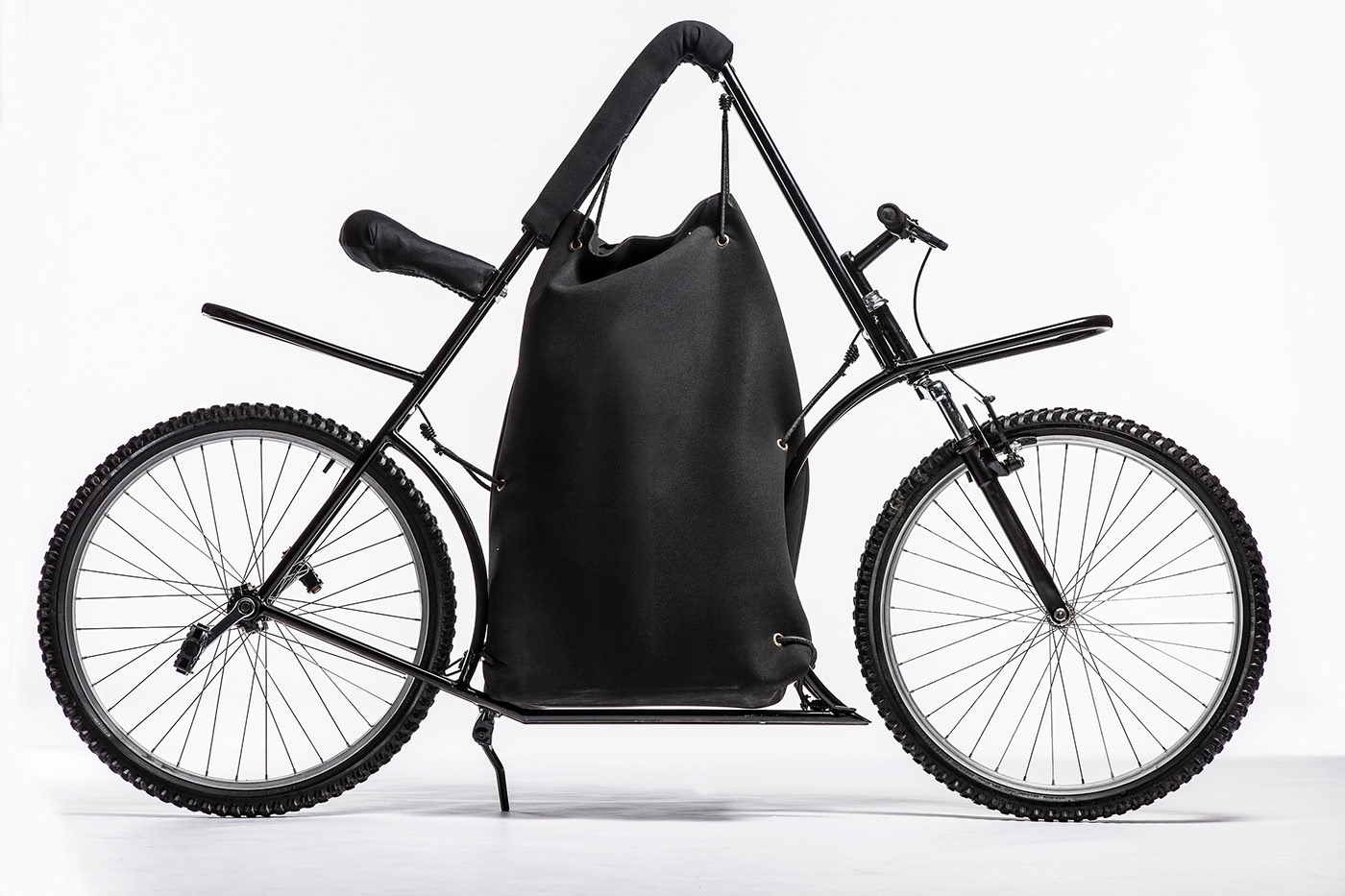 Bicycle，black，Riccardo Randi，Kangaroo Bike，